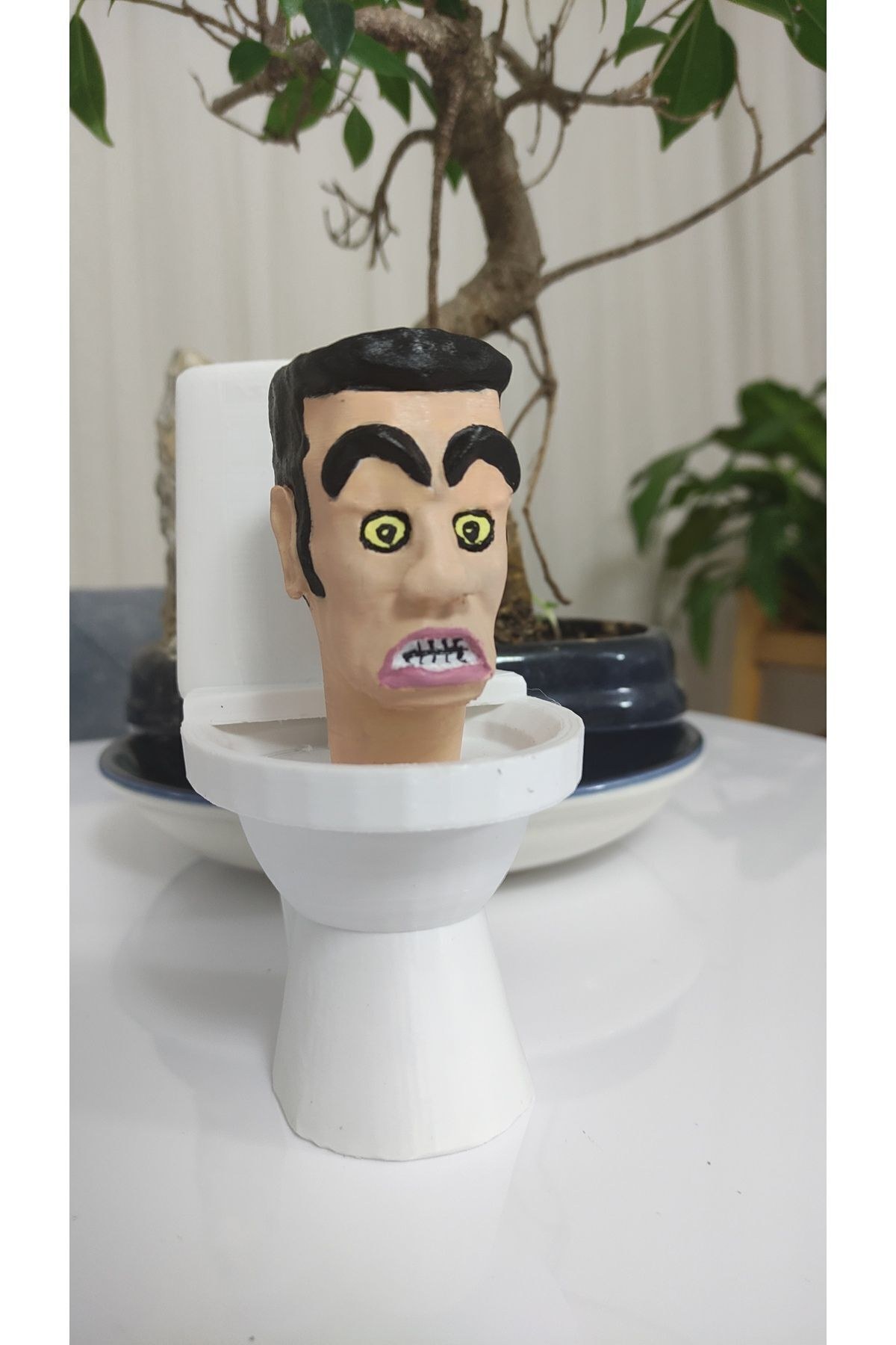 Skibidi Toilet G Man 13 Cm