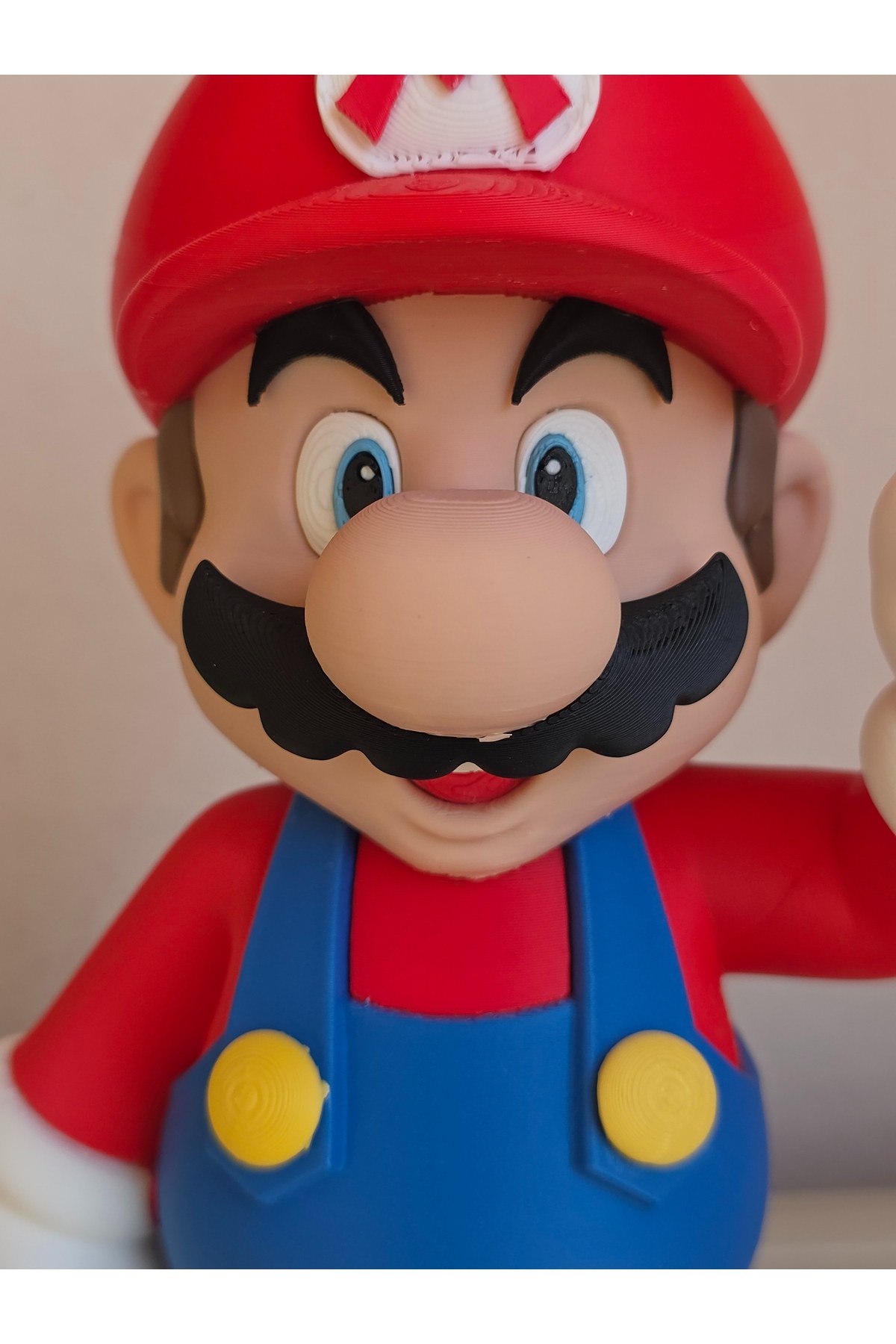 Super Mario 23 cm
